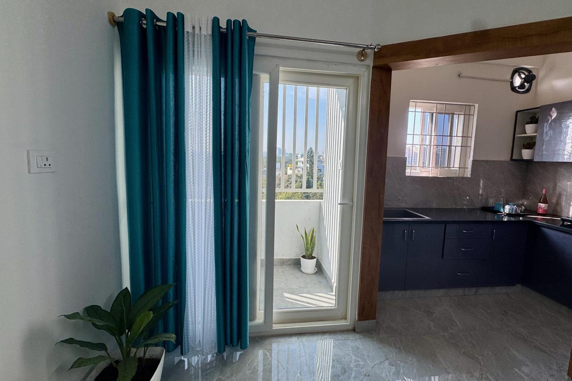 Truelife Whitefield - Premium 1 Bhk Apartments - Prime Location - Easy Access To Main Rd - Metro - Itpl - Fast Wifi - Kitchen - Smart Tv - Power Backup - Park - Garden Views Bangalore Exterior photo