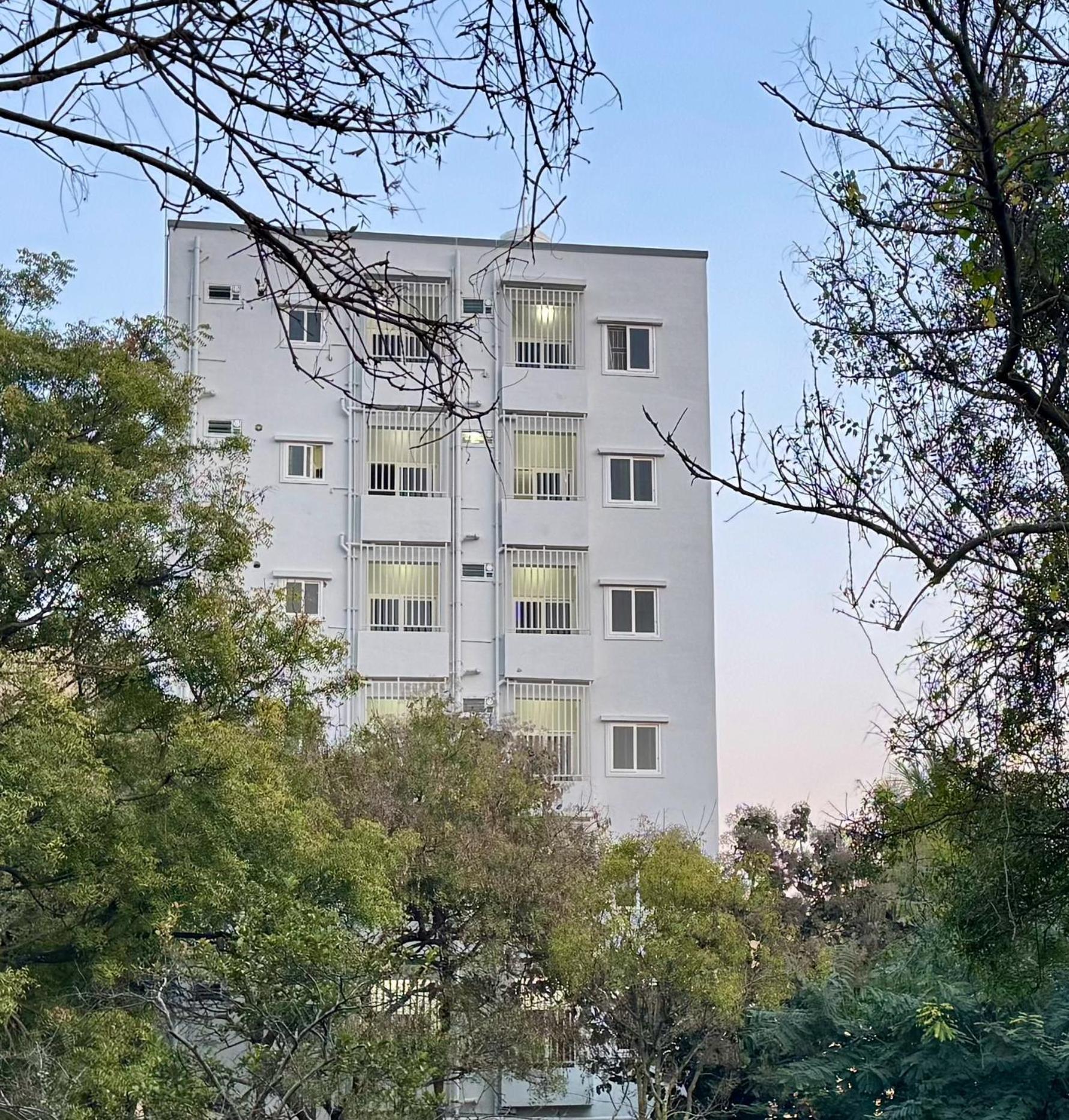 Truelife Whitefield - Premium 1 Bhk Apartments - Prime Location - Easy Access To Main Rd - Metro - Itpl - Fast Wifi - Kitchen - Smart Tv - Power Backup - Park - Garden Views Bangalore Exterior photo